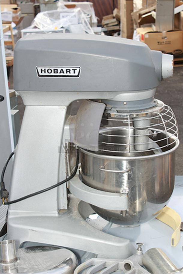 Hobart Legacy+ HL200 20 Qt. Planetary Stand Mixer with Guard & Accessories: 20 Qt. Bowl, Beater, Wire Whip, 12Tin-C/Epan #12 Meat Chopper Attachment For #12 Hubs, Grinder Attachment, Hobart Scraper-Hl20 Legacy Bowl Scraper For 20 Qt. Bowls And Dough Hook. - 120V, 1/2 hp
 *UPDATED PHOTOS COMING SOON* - Image 3 of 12