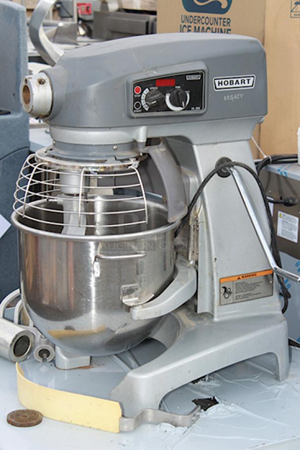 Hobart Legacy+ HL200 20 Qt. Planetary Stand Mixer with Guard & Accessories: 20 Qt. Bowl, Beater, Wire Whip, 12Tin-C/Epan #12 Meat Chopper Attachment For #12 Hubs, Grinder Attachment, Hobart Scraper-Hl20 Legacy Bowl Scraper For 20 Qt. Bowls And Dough Hook. - 120V, 1/2 hp
 *UPDATED PHOTOS COMING SOON* - Image 11 of 12