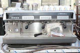 LIGHTLY USED! Nuova Simonelli Aurelia Group 3 Volumetric Espresso Machine, High Productivity & Consistency. Includes everything needed to operate and serve. In working order.