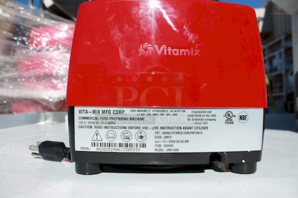 Vitamix 62826 Vita-Prep 3 3 hp Blender with 64 oz. Container - 120V. - Image 8 of 8