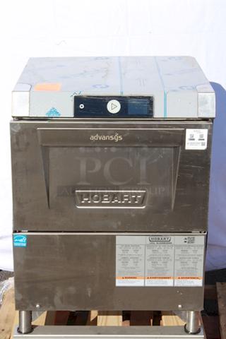 BRAND NEW SCRATCH & DENT! Hobart LXGNPR-2 Advansys Low Temperature Undercounter Glass Washer with PuriRinse and 6" Leg Stand - 120V. S/N: 231263785.