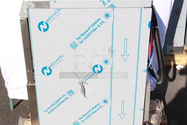 BRAND NEW SCRATCH & DENT! Hobart LXGNPR-2 Advansys Low Temperature Undercounter Glass Washer with PuriRinse and 6" Leg Stand - 120V. S/N: 231263785. - Image 4 of 7