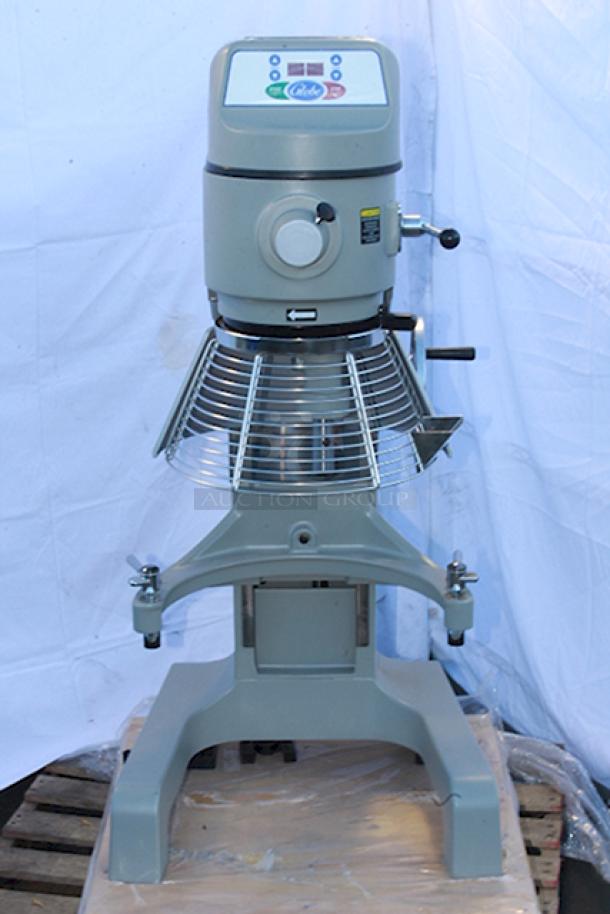 BRAND NEW SCRATCH & DENT! Globe SP40 40 Qt. Planetary Floor Mixer with Guard - 208V, 3 Phase, 2 hp. S/N: 74 52007. Mfr Date: 07/24. Missing Cover Plate. See Photos. - Image 1 of 10