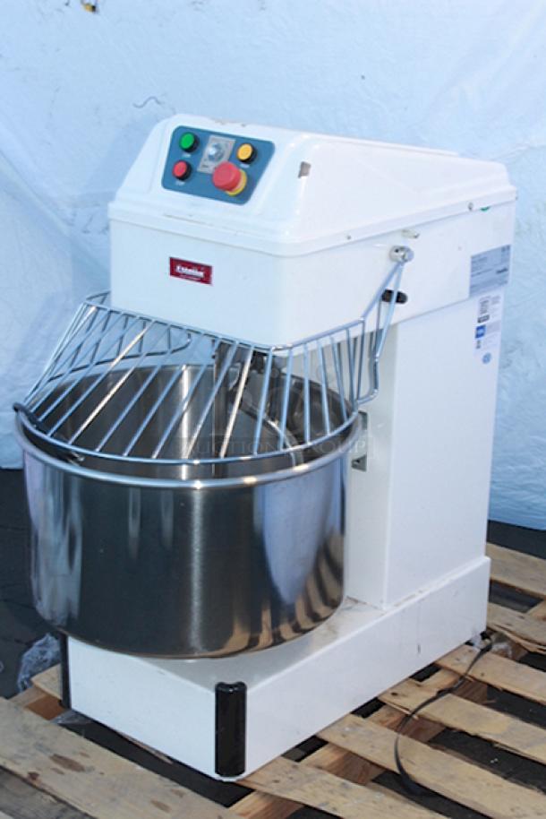BRAND NEW SCRATCH & DENT! Estella SM50 50 Qt. / 70 lb. Two-Speed Spiral Dough Mixer - 220V, 4 HP	S/N; 348SM50052400598. - Image 5 of 12