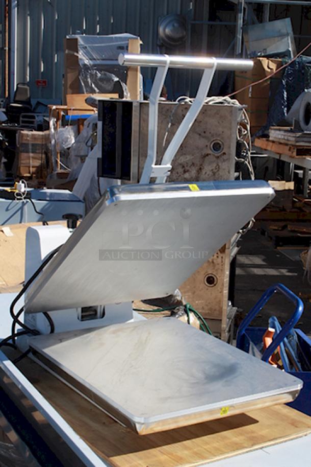 BRAND NEW SCRATCH & DENT! DoughXpress TXM-20 16x20" Dual-Heat Manual Clamshell Tortilla Dough Press - 240V, 3100W. S/N: 864-2615A. Out of Original Packaging. - Image 1 of 6