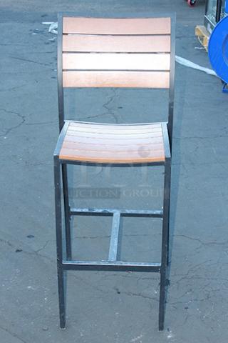 Lot of 22 Light Weight Bar Height Indoor/Outdoor Chairs, Metal Frame. 22x Your Bid.