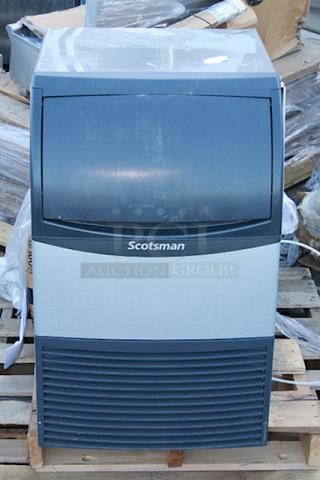 BRAND NEW SCRATCH & DENT! Scotsman UN1520A 20" Air Cooled Undercounter Nugget Ice Machine - 167 lb.	115 Volts		1 Phase	60 Hz. S/N: 24011320014754