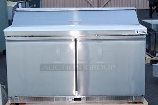 BRAND NEW SCRATCH & DENT! Avantco ZPT-60-FB-HC 60" 2 Door Front Breathing Cutting Top Refrigerated Sandwich Prep Table. 115 Volts	5.4 Amps	1 Phase	60 Hz. S/N:627617073. Power cable needs to be replaced. Comes complete with food pans.
