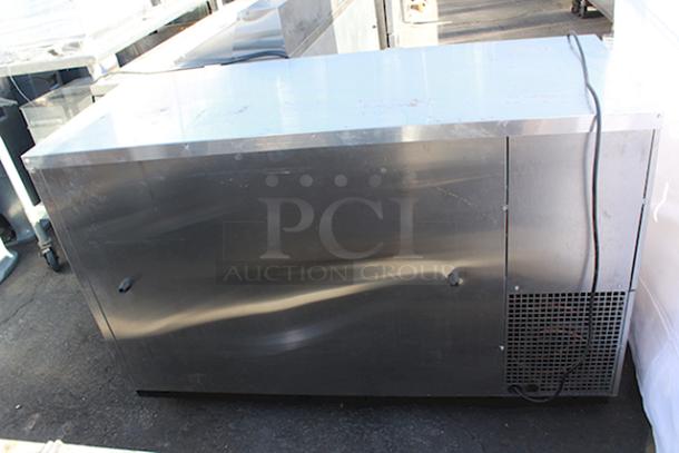 OUTSTANDING! Continental Refrigerator BBUC59-SS-GD 59" Stainless Steel Glass Door Backbar Undercounter Display Cooler, On Commercial Casrters. TESTED. IN WORKING ORDER!! S/N: 15714017. 115v 60Hz 1Ph. - Image 2 of 8