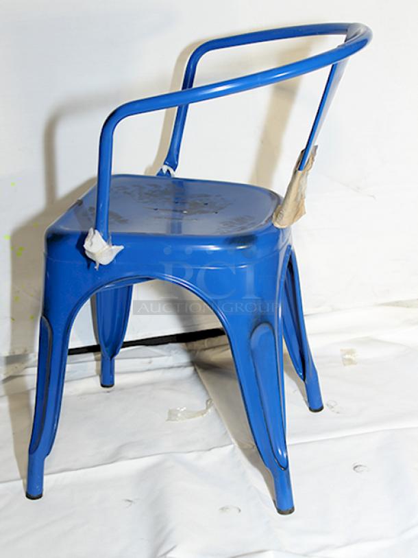 BRAND NEW! Lancaster Table & Seating Alloy Series DISTRESSED Blue Quartz Outdoor Arm Chairs. 28x Your Bid Out Of Original Packaging. - Image 5 of 11