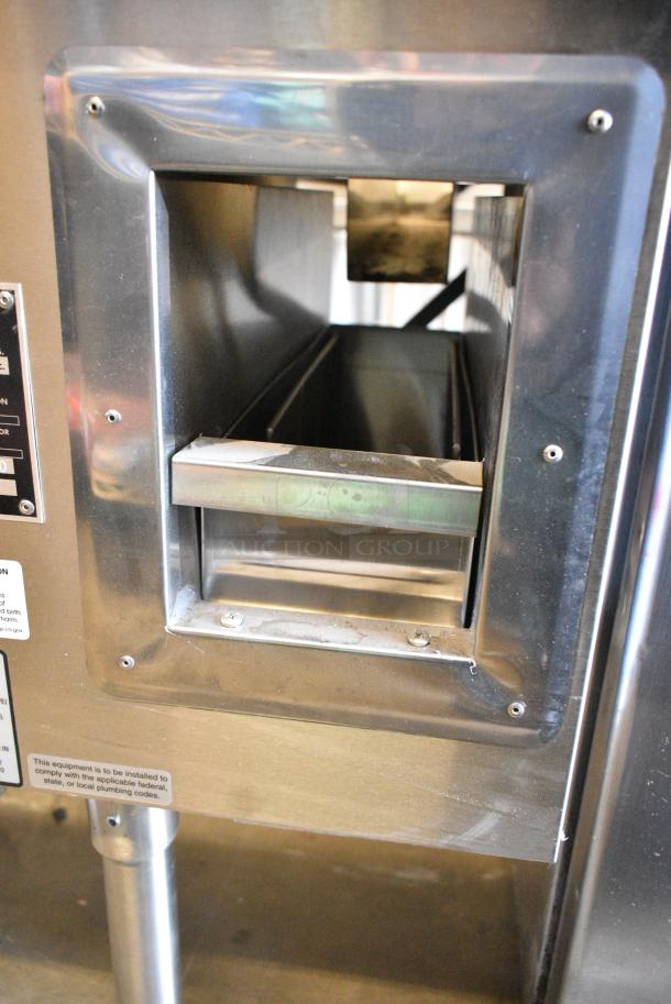 BRAND NEW SCRATCH AND DENT! Town Y-I-SS-N Stainless Steel Commercial Natural Gas Powered Single Burner Wok Range. - Image 7 of 8