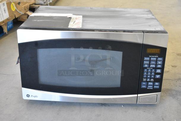 General Electric GE PEB2060SM2SS Countertop Microwave Oven. 120 Volts, 1 Phase. - Image 1 of 7