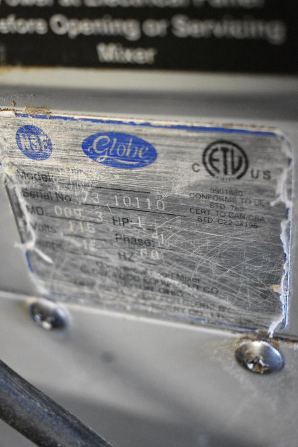 Globe SP30 Metal Commercial Floor Style 30 Quart Dough Mixer w/ Mixing Bowl and Dough Hook Attachment. 115 Volts, 1 Phase. Tested and Working! - Image 6 of 9