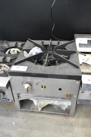 BRAND NEW SCRATCH AND DENT! Cooking Performance Group CPG 351CPGSP18N Stainless Steel Natural Gas Stock Pot Range - 80,000 BTU.