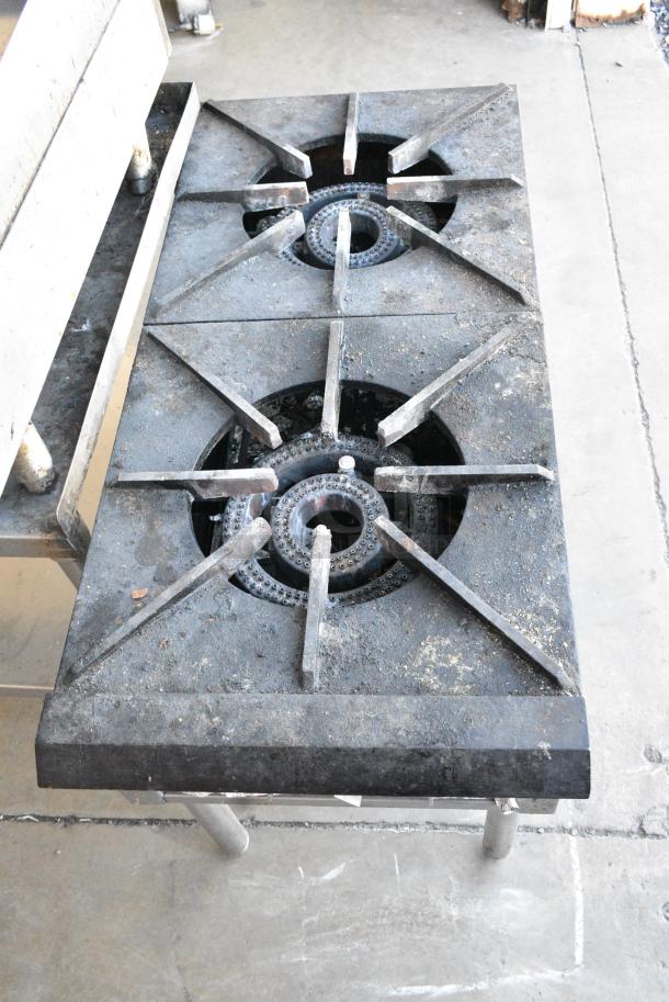 US Range Stainless Steel Countertop Natural Gas Powered 2 Burner Range. - Image 5 of 7