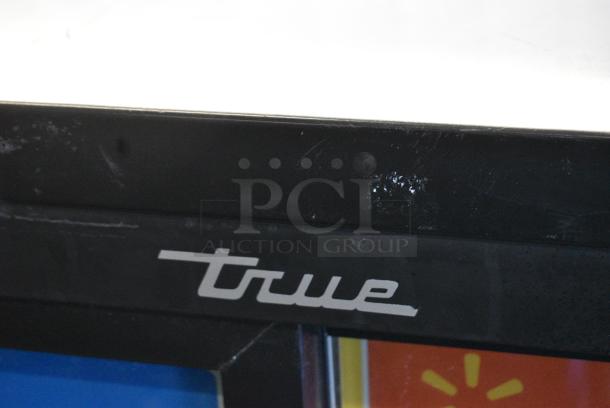 2017 True GDM-41SL-48-HC-LD Metal Commercial 2 Door Reach In Cooler Merchandiser w/ Poly Coated Racks. 115 Volts, 1 Phase. Tested and Working! - Image 3 of 8