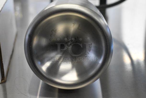 BRAND NEW IN BOX! Isi Green Whip Stainless Steel Whipped Cream Dispenser - Image 5 of 6