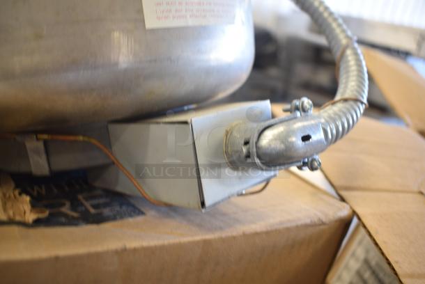 Wells SS-10ULTD Stainless Steel Round Drop In Food Warmer. 120 Volts, 1 Phase. - Image 5 of 6