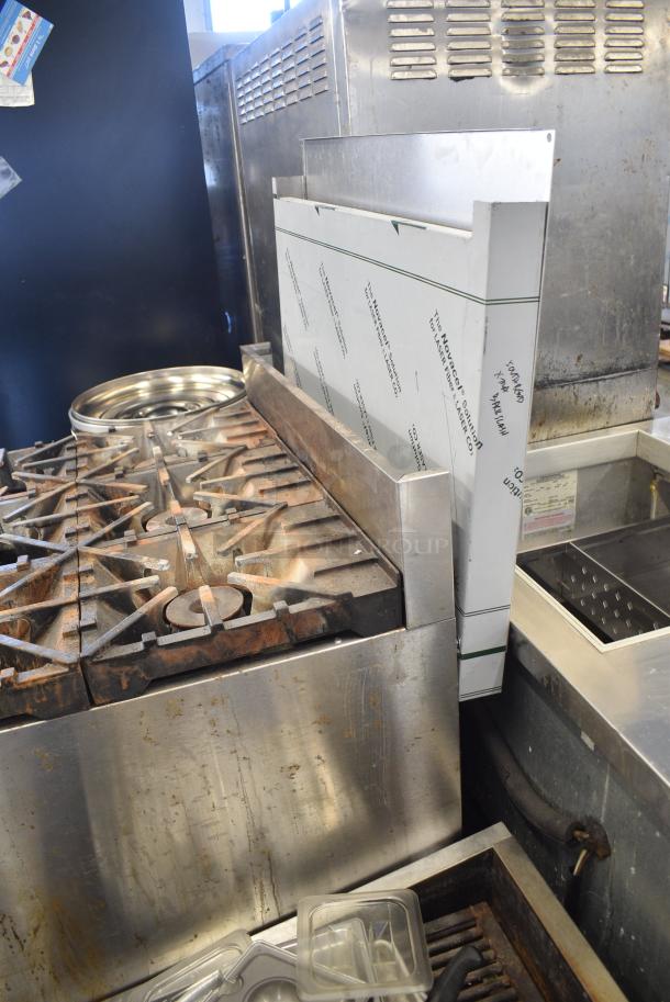 Southbend 4361D Stainless Steel Commercial Natural Gas Powered 6 Burner Range w/ Oven and Back Splash. - Image 4 of 10