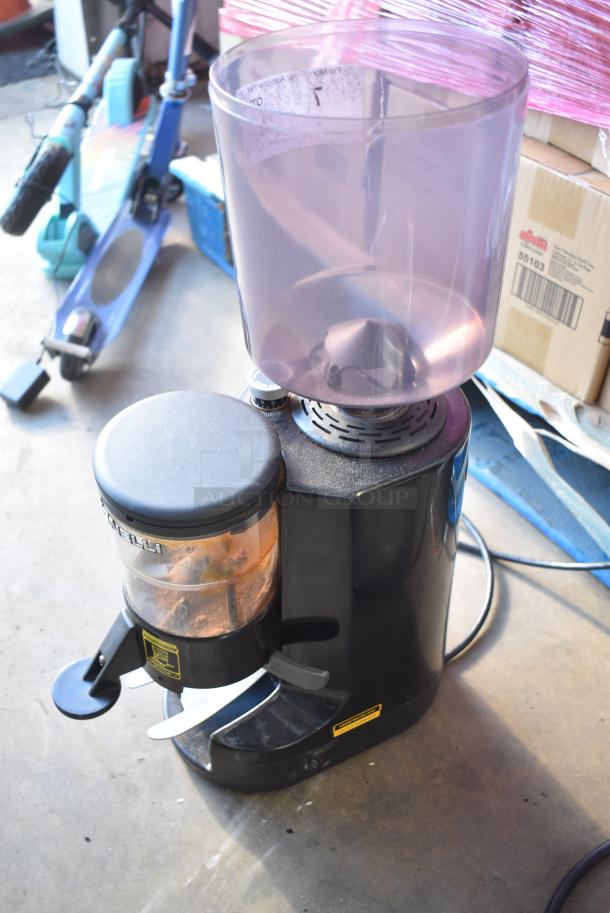 Nuova Simonelli MDX Metal Commercial Countertop Espresso Bean Grinder. Missing Lid. 110 Volts, 1 Phase. Tested and Working! - Image 3 of 5