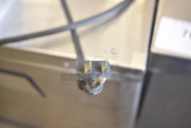 Waring WCT800RC Stainless Steel Commercial Countertop 2 Slot Toaster. 120 Volts, 1 Phase. - Image 6 of 6