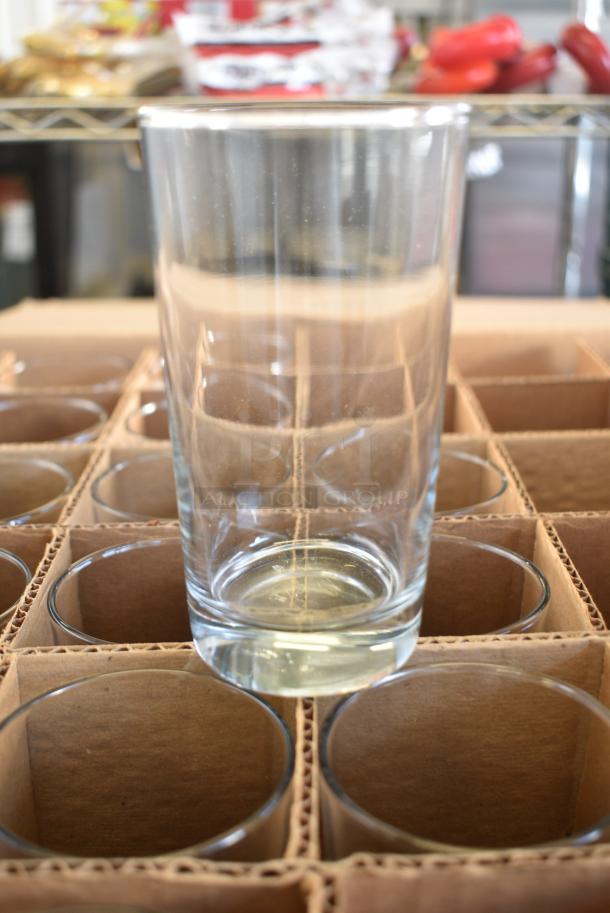Box of 22 BRAND NEW! Anchor Hocking 3170U 10.5 oz Hi Ball Heavy Base Glasses. - Image 1 of 4
