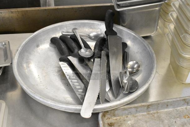 ALL ONE MONEY! Lot of Various Items Including Poly Drop In Bins, Knives and Metal Baking Pans. - Image 4 of 5