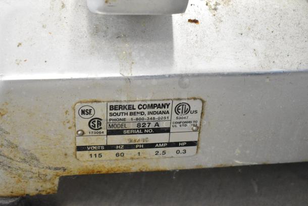 Berkel Metal Commercial Countertop Meat Slicer w/ Blade Sharpener. 115 Volts, 1 Phase. Tested and Working! - Image 7 of 7