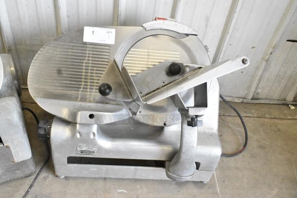 Berkel 818 Metal Commercial Countertop Meat Slicer w/ Blade Sharpener. 115 Volts, 1 Phase. Tested and Working! - Image 1 of 7