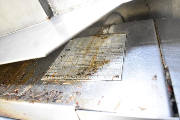 Vulcan CAVB35N Stainless Steel Commercial Countertop Natural Gas Powered Charbroiler Grill. - Image 5 of 12