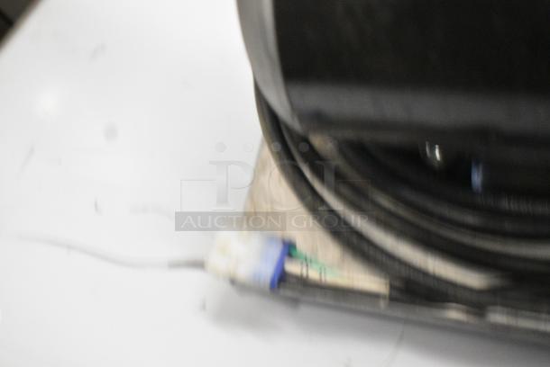 BRAND NEW SCRATCH AND DENT! US Motor S55JXRPA-8170 Motor. 115 Volts, 1 Phase. - Image 3 of 5