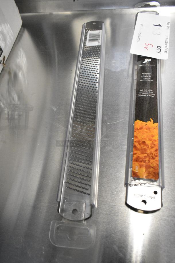 5 BRAND NEW SCRATCH AND DENT! Items Including 470M14706 Mercer Culinary M14706 6" Cleaver, 407JAS10055B Thunder Group 7" Stainless Steel Angled Cleaver with Riveted Wood Handle, 017858R0423 Chapin Spray Nozzle, 2 Zesters. 5 Times Your Bid! - Image 11 of 12