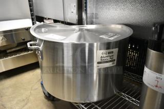 BRAND NEW SCRATCH AND DENT! Choice 471SAP60QT 60 Qt. Aluminum Sauce Pot w/ Cover.