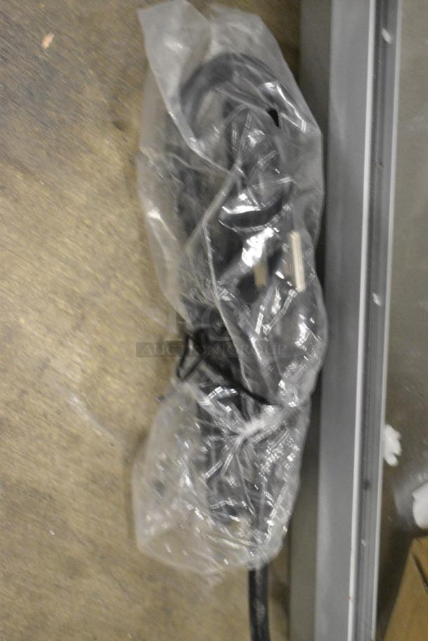 BRAND NEW SCRATCH AND DENT! Carnival King 382PM850 8 oz. Commercial Popcorn Machine / Popper. 120 Volts, 1 Phase. Tested and Working! - Image 4 of 5