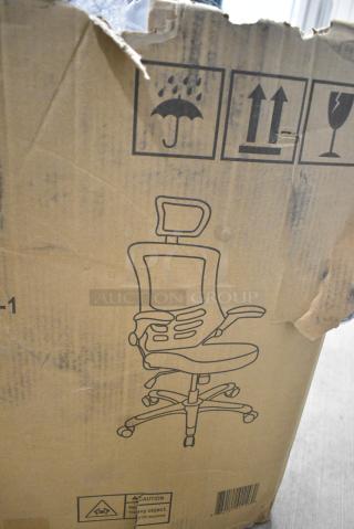 BRAND NEW SCRATCH AND DENT! 889142011460 Office Chair