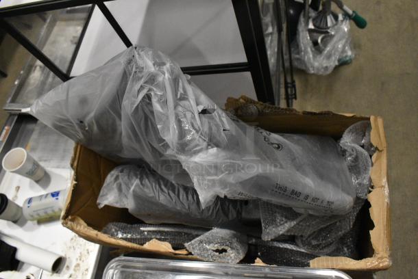 BRAND NEW SCRATCH AND DENT! 889142011460 Office Chair - Image 3 of 4