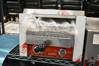 BRAND NEW SCRATCH AND DENT! Avantco 184T140 Commercial 10" Wide Conveyor Toaster with 3" Opening. 300 Slices per Hour. 120 Volts, 1 Phase. Tested and Working!