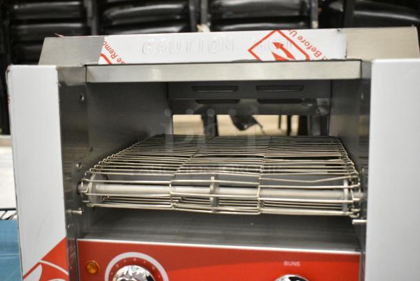 BRAND NEW SCRATCH AND DENT! Avantco 184T140 Commercial 10" Wide Conveyor Toaster with 3" Opening. 300 Slices per Hour. 120 Volts, 1 Phase. Tested and Working! - Image 6 of 7