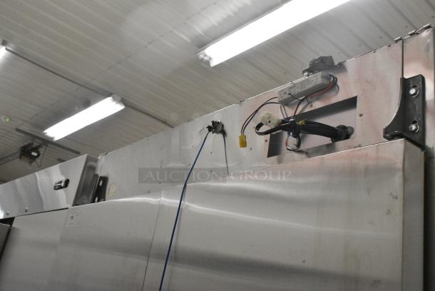 BRAND NEW SCRATCH AND DENT! 2024 Mainstreet 829BMR49R Stainless Steel Commercial 2 Door Reach In Cooler w/ Poly Coated Racks. 115 Volts, 1 Phase. Cannot Test Due To Missing Power Cord - Image 3 of 7