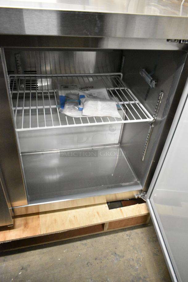 BRAND NEW SCRATCH AND DENT! 2023 Avantco 178AWT72RHC Stainless Steel Commercial 72" Worktop Refrigerator with 3 1/2" Backsplash. 115 Volts, 1 Phase. Tested and Working! - Image 3 of 6