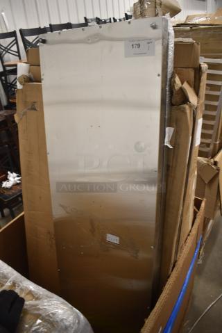 BRAND NEW SCRATCH AND DENT! 2024 ServIt 423HSW2072 72" Stainless Steel Heated Shelf Warmer. 120 Volts, 1 Phase.