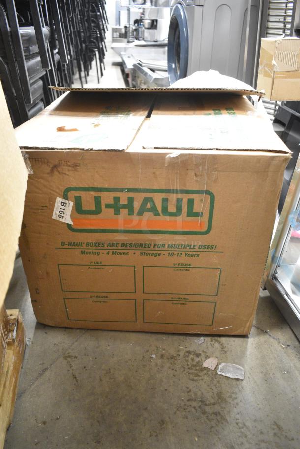 BRAND NEW SCRATCH AND DENT! Regency 600IB1824 18" x 24" Stainless Steel Underbar Ice Bin with Sliding Lid and Bottle Holders - 77 lb. - Image 2 of 5