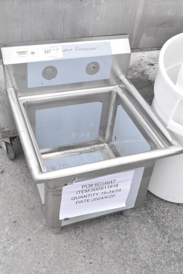 BRAND NEW SCRATCH AND DENT! Regency 600S11818 Stainless Steel Single Bay Sink. No Legs. - Image 2 of 4