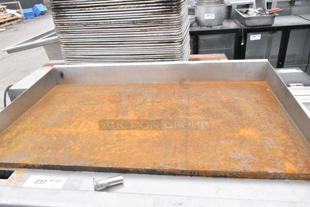 Vulcan Stainless Steel Commercial Countertop Flat Top Griddle. - Image 5 of 5