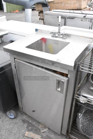 Stainless Steel Commercial Single Bay Sink.