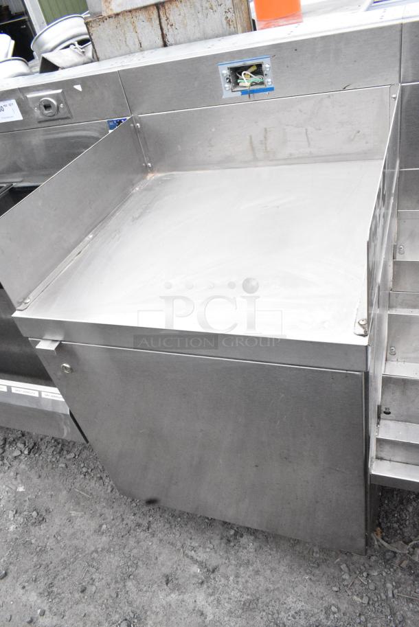 Perlick Stainless Steel Ice Bin w/ Speedwell, Counter, Door and Bottle Riser. - Image 4 of 8