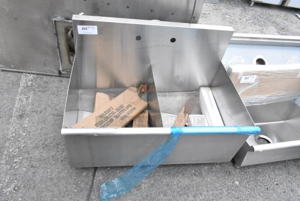 BRAND NEW SCRATCH AND DENT! Stainless Steel 2 Bay Sink. - Image 1 of 3