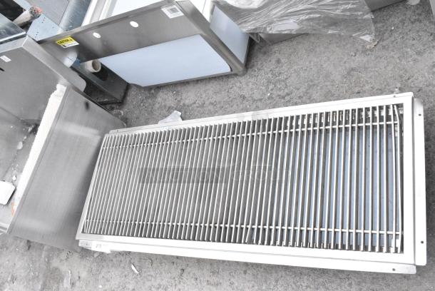 BRAND NEW SCRATCH AND DENT! Stainless Steel Floor Trough w/ Grate. - Image 3 of 5
