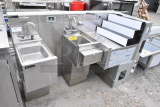 Perlick Stainless Steel Unit w/ 2 Single Bay Sink Bays, Drain Board and Bottle Merchandiser Stand.