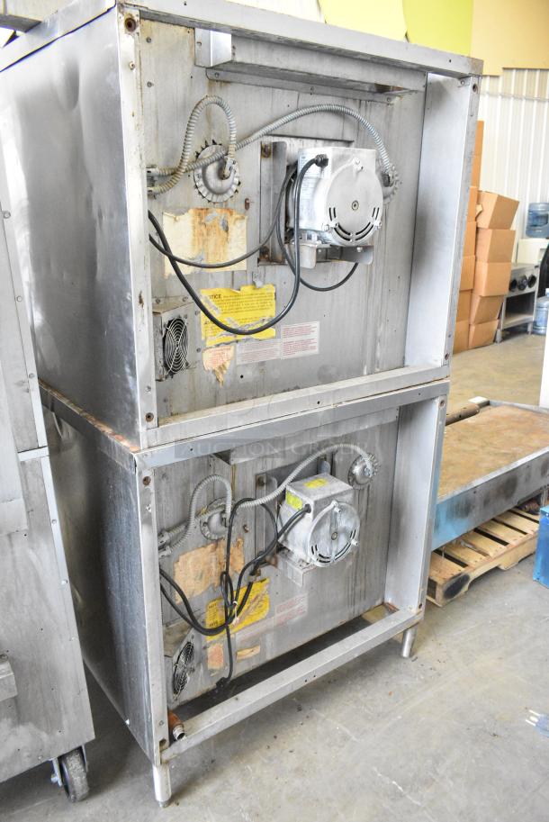 2 Blodgett Stainless Steel Commercial Natural Gas Powered Full Size Convection Oven w/ View Through Doors, Metal Oven Racks and Thermostatic Controls. 2 Times Your Bid! - Image 7 of 9